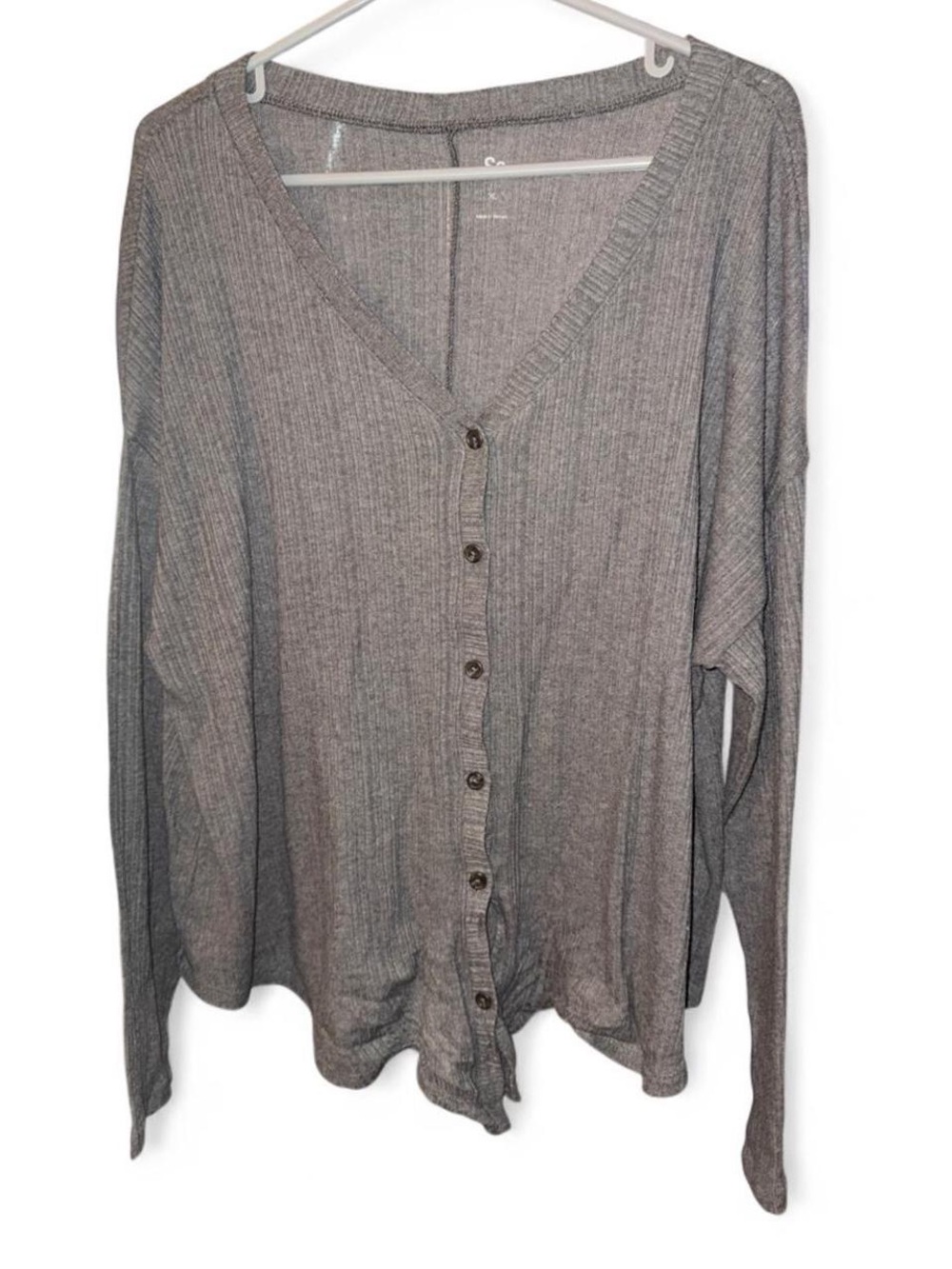 SO Women’s XL Gray Ribbed Button-Front Cardigan